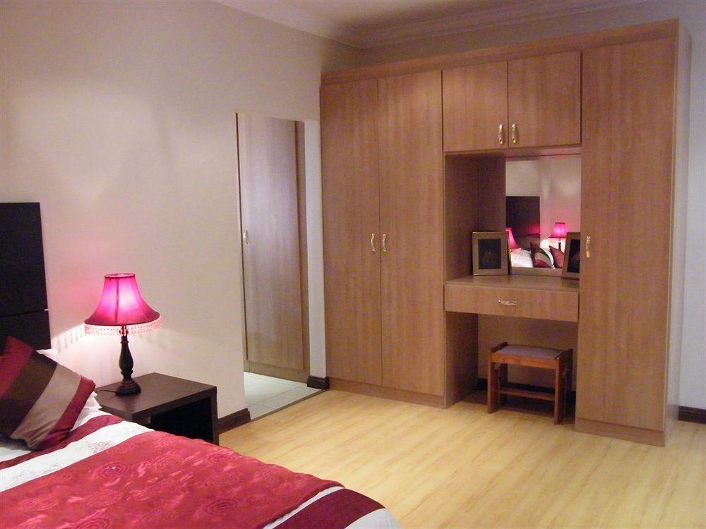 Littlefield Luxury Suite Johannesburgo Exterior foto